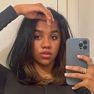 Meet your Posher, Kia